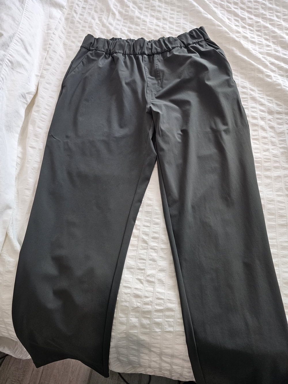 Vuori Miles Pants Size Large Grey
